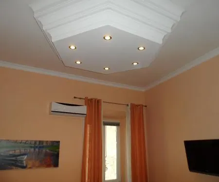 Gina Bed & Breakfast 4*