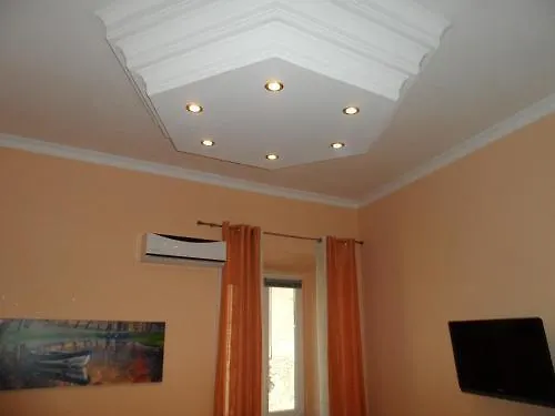 Gina Nocleg ze śniadaniem 4*